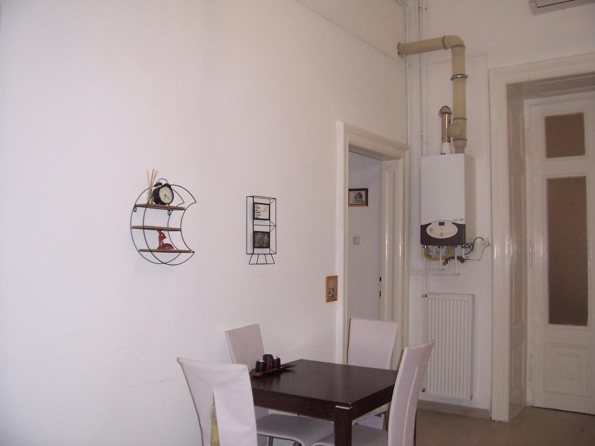 Universal Apartment Budapest Bagian luar foto