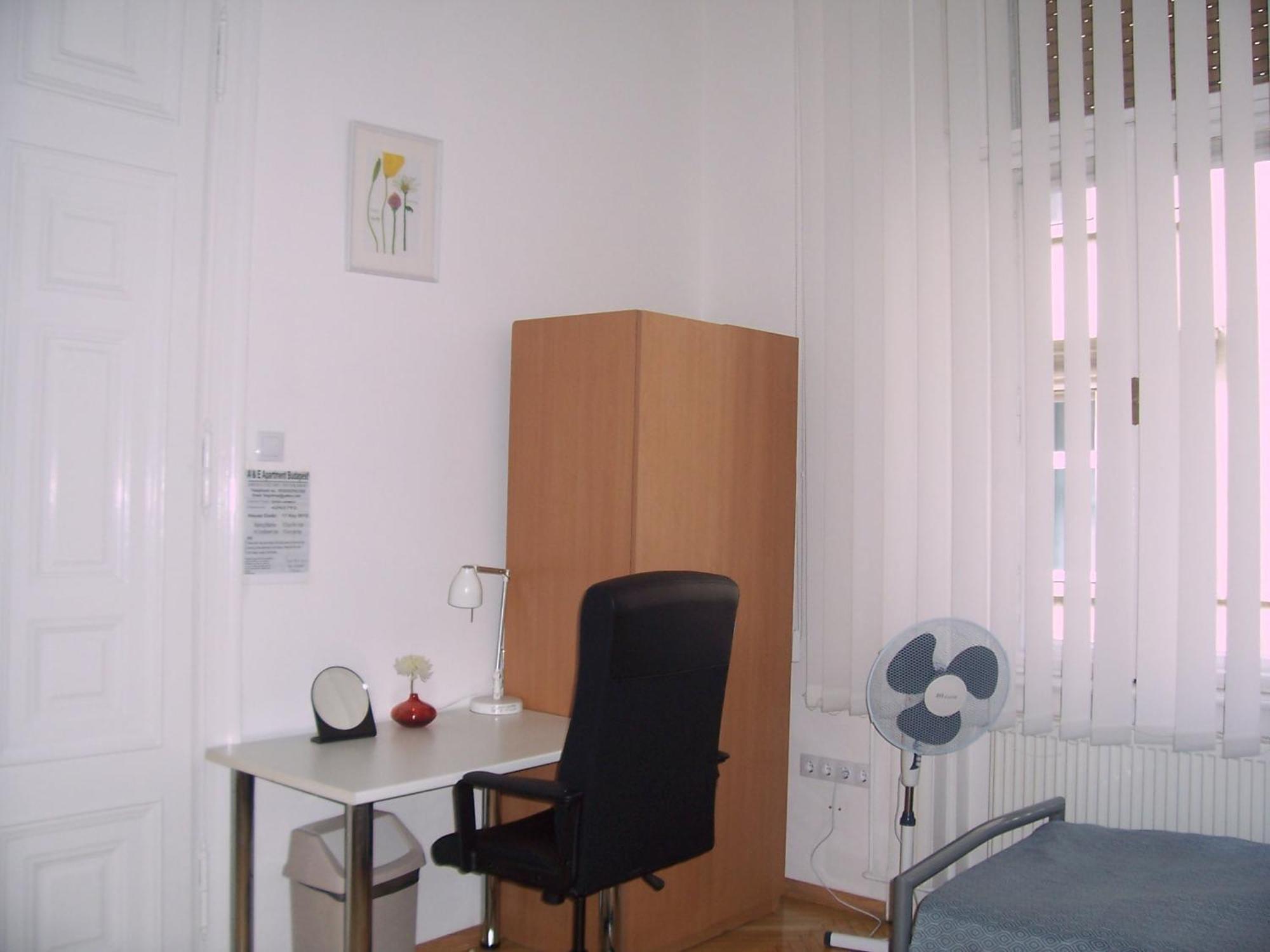 Universal Apartment Budapest Bagian luar foto